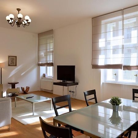 Kolonada Luxury 2 Bedroom Apartment Snezka Mariánské Lázně Kültér fotó