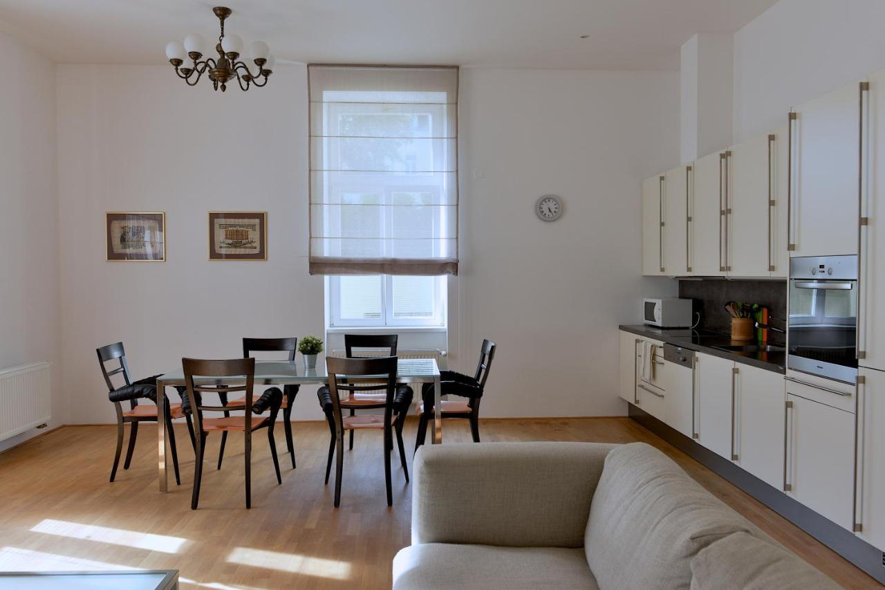 Kolonada Luxury 2 Bedroom Apartment Snezka Mariánské Lázně Kültér fotó
